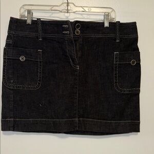 NWOT Ann Taylor Loft Denim Mini Skirt with Front Patch Pockets Size 12